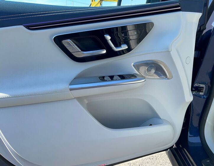 Mercedes-Benz EQE 22