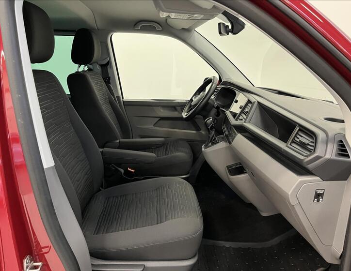 Volkswagen Caravelle 19