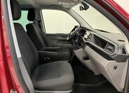 Volkswagen Caravelle 19