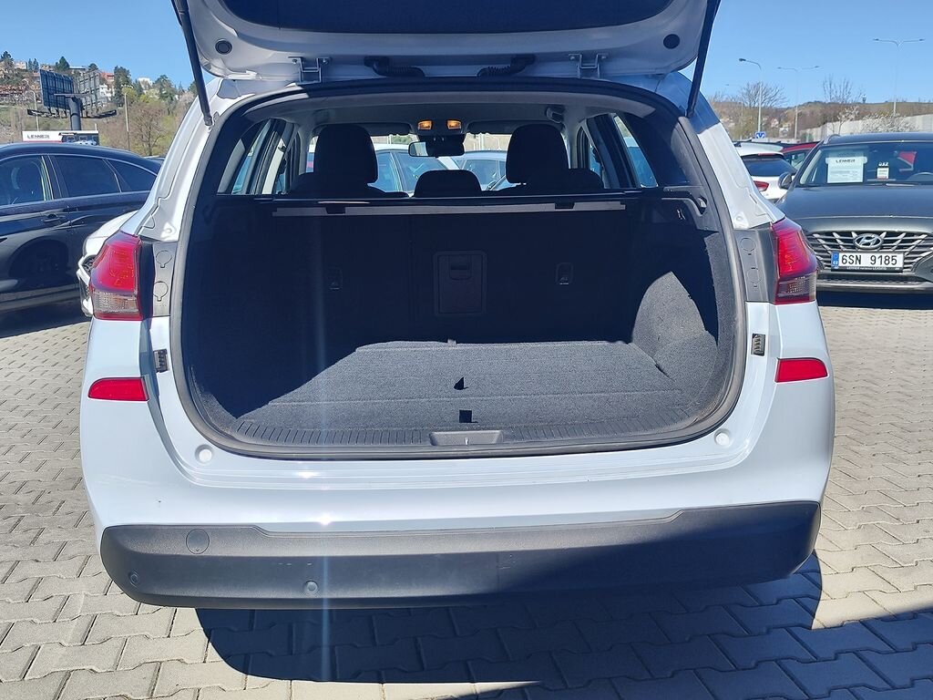 Hyundai i30 Kombi 1,4 l 103 kw