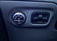 Mercedes-Benz EQE 17