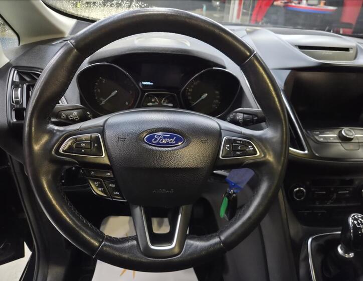 Ford C-MAX 18