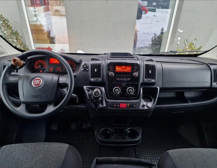 Fiat Ducato Skříň 3,0 l 100 kw