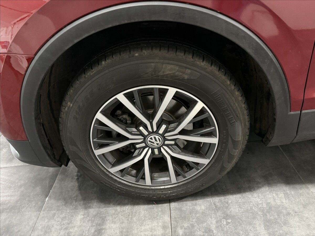 Volkswagen Tiguan SUV / Terénní 1,4 l 110 kw