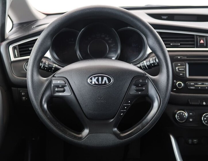 KIA Ceed Hatchback 1,4 l 73 kw