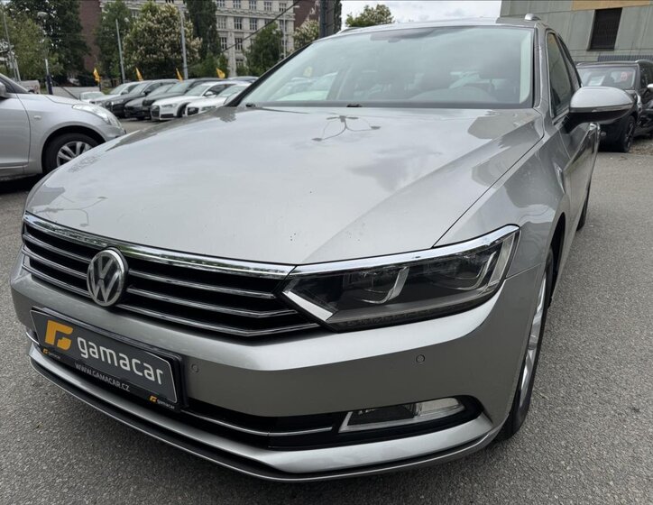 Volkswagen Passat Kombi 2,0 l 110 kw