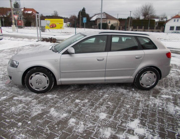 Audi A3 4