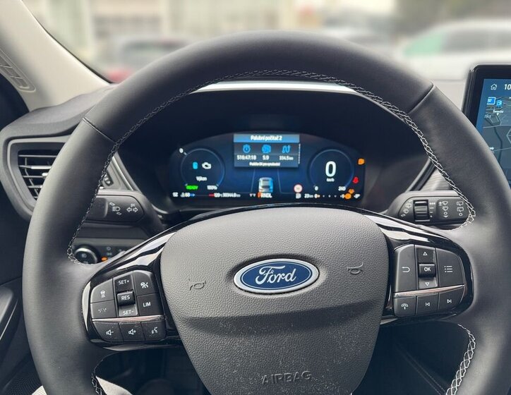 Ford Kuga 8