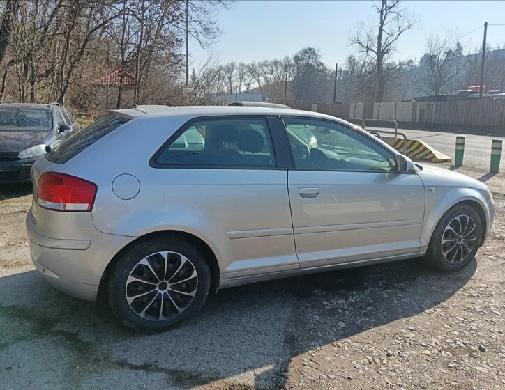 Audi A3 Hatchback 1,6 l 75 kw