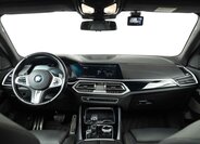 BMW X5 SUV 4,4 l 390 kw