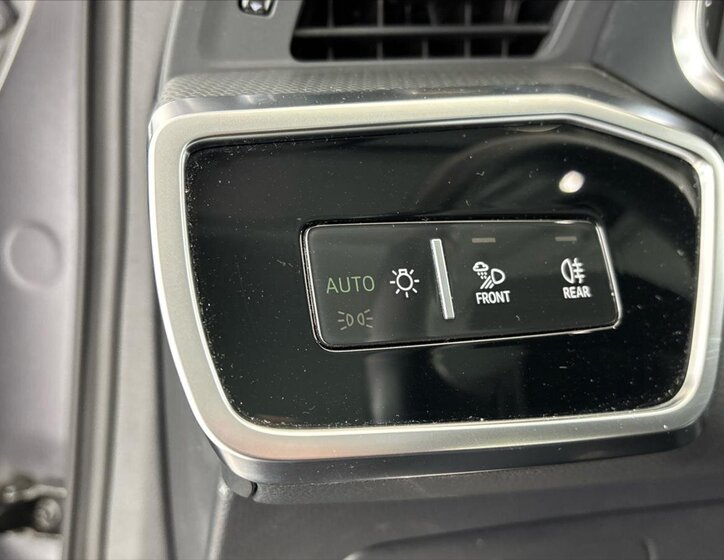 Audi A6 Allroad Kombi 3,0 l 253 kw