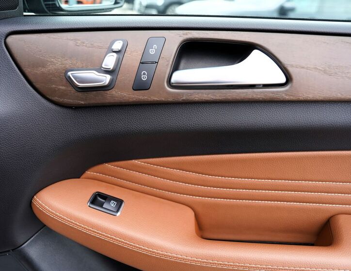 Mercedes-Benz GLE 23