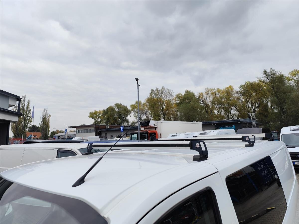 Ford Transit Custom Kombi 2,0 l 96 kw