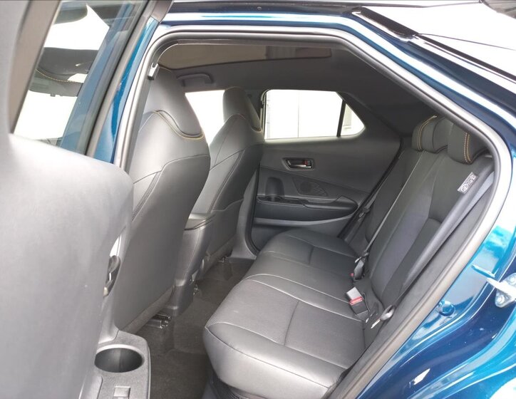 Toyota C-HR SUV 2,0 l 112 kw