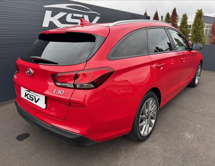 Hyundai i30 Kombi 1,4 l 103 kw