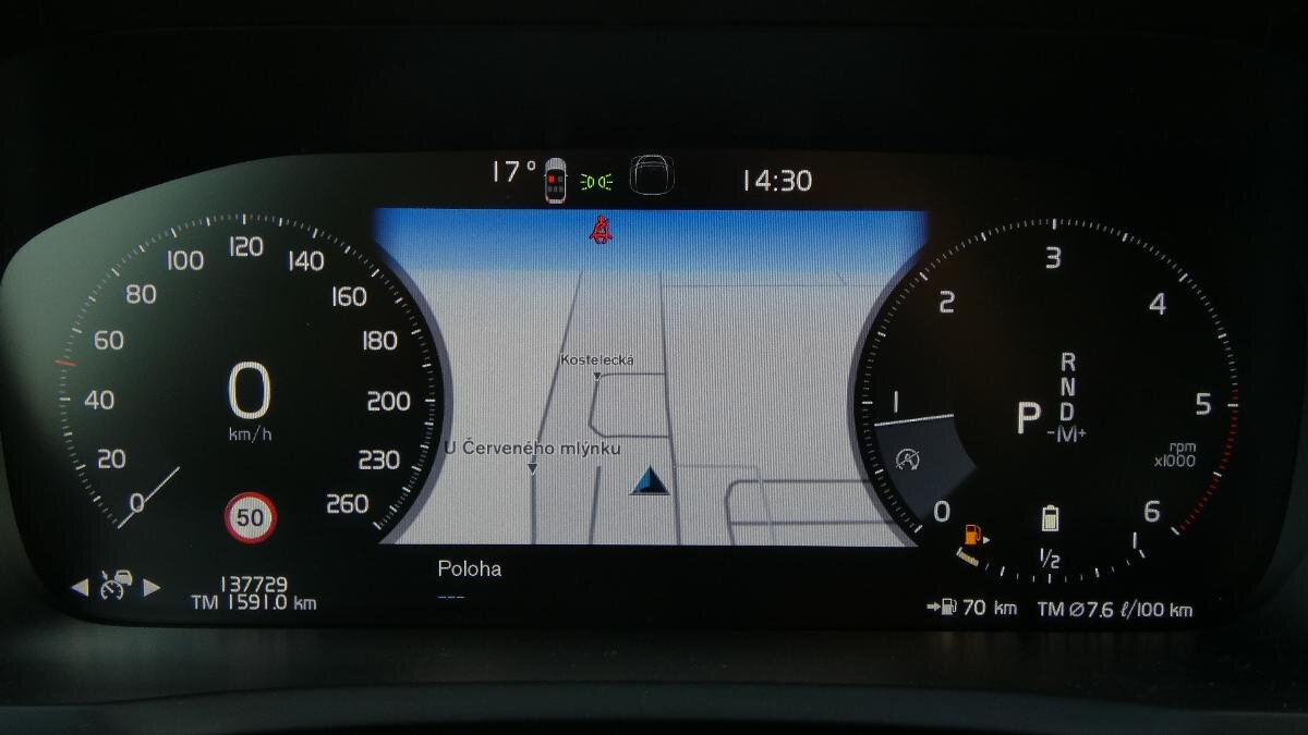 Volvo XC90 SUV / Terénní 2,0 l 173 kw