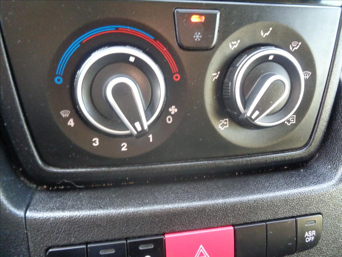 Peugeot Boxer Ostatní 2,2 l 88 kw