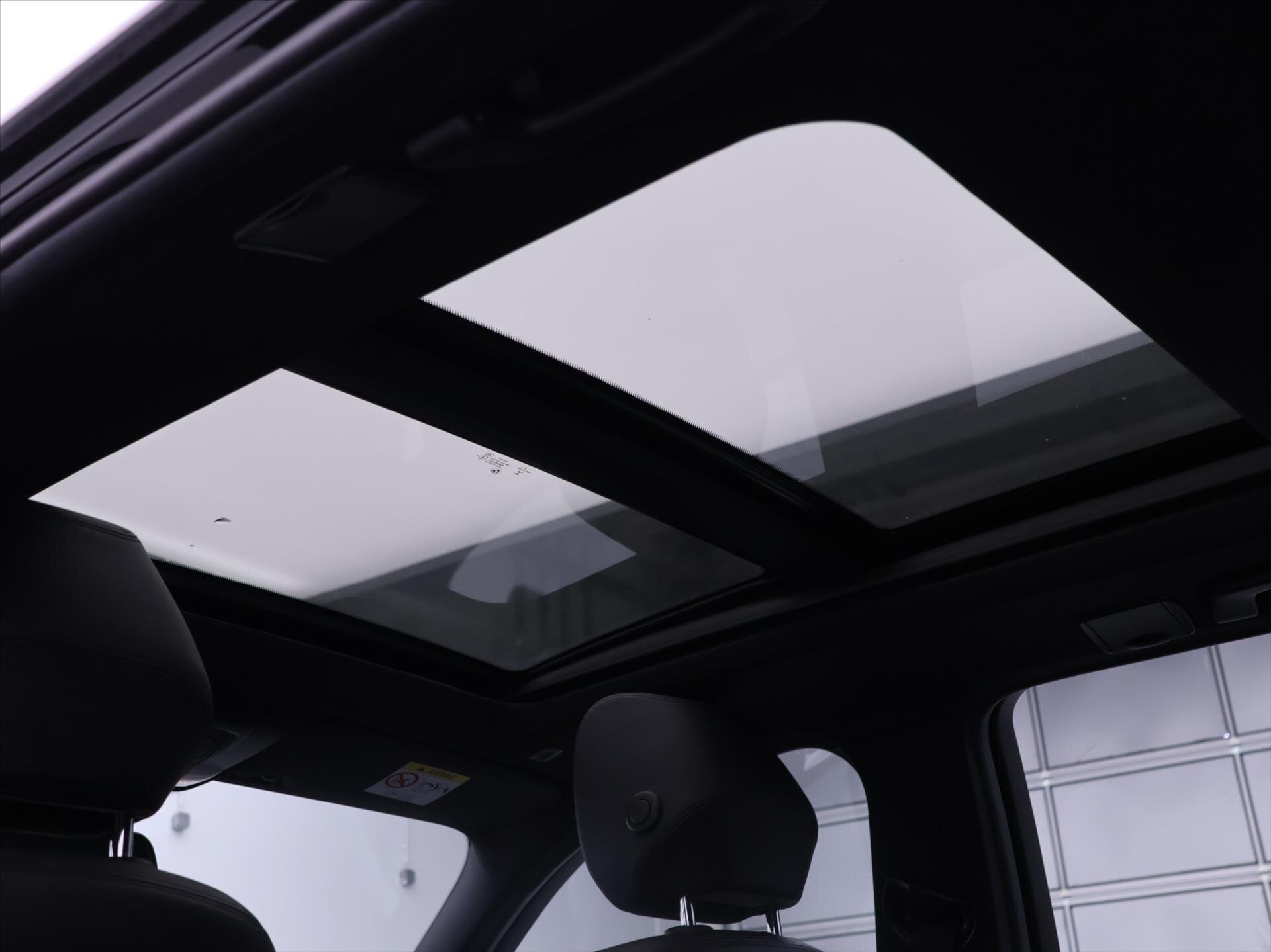 BMW Řada 3 Kombi 3,0 l 190 kw