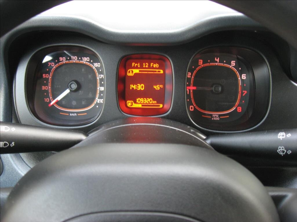 Fiat Panda Hatchback 875,0 63 kw