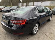 Škoda Superb Sedan / Limuzína 1,5 l 110 kw