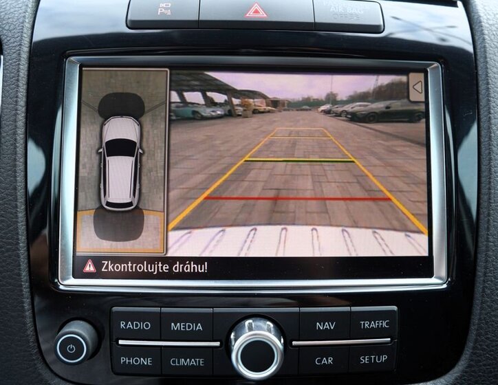 Volkswagen Touareg SUV / Terénní 3,0 l 176 kw