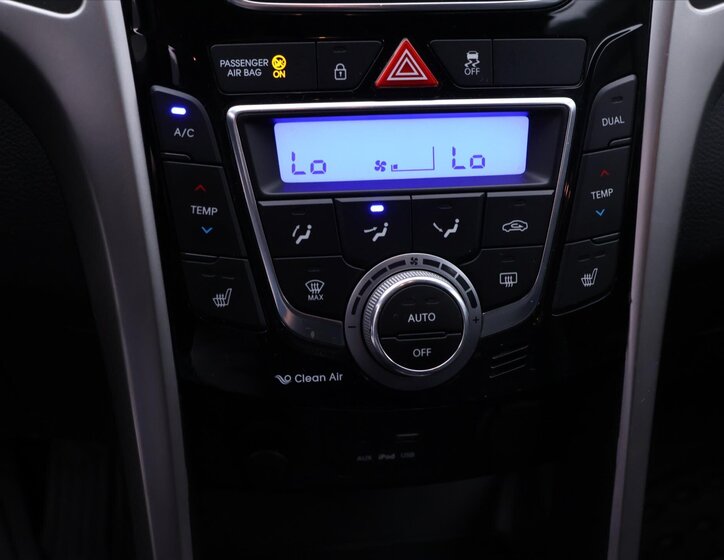 Hyundai i30 Kombi 1,6 l 99 kw