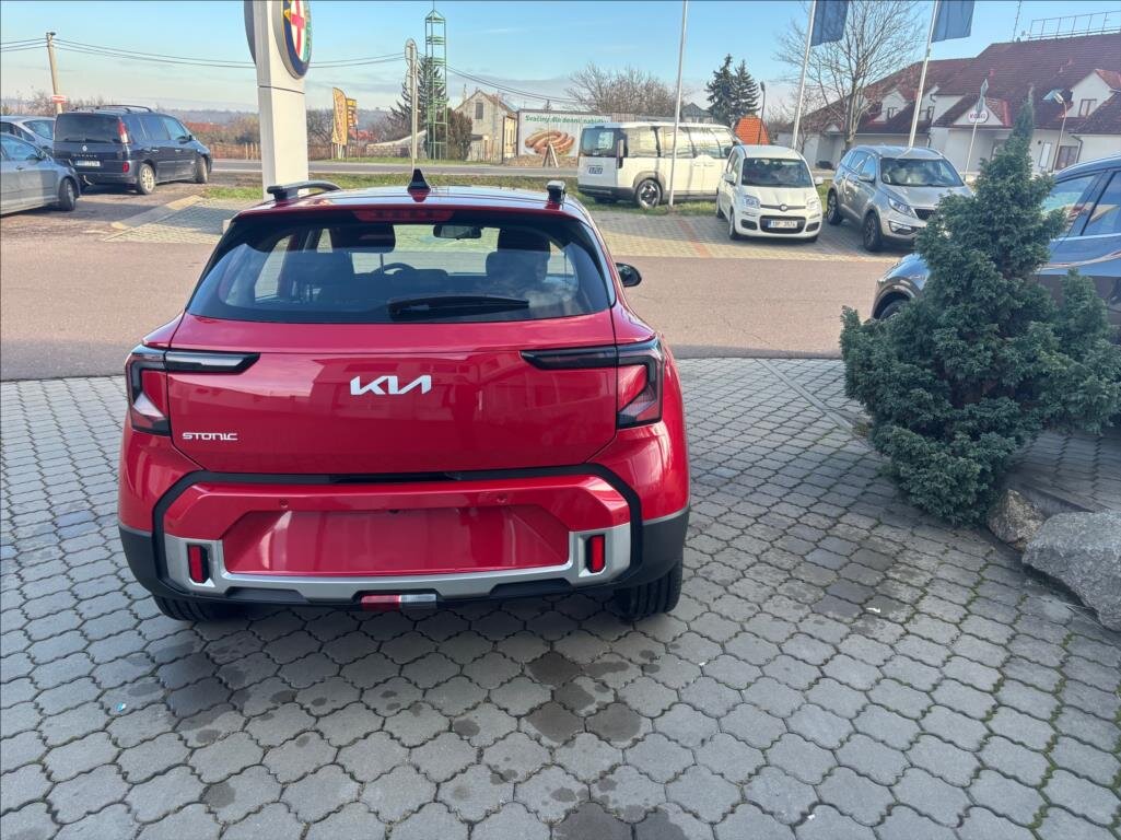 KIA Stonic SUV 0,0 0