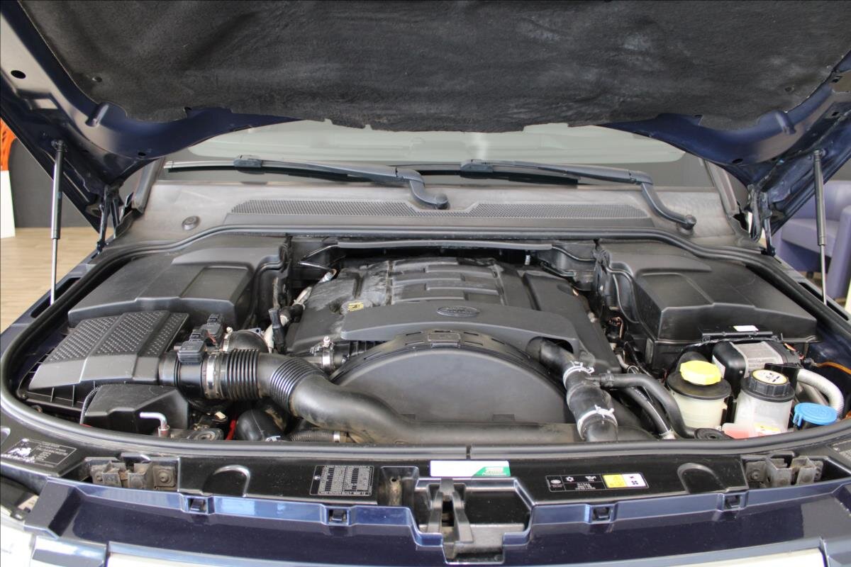 Land Rover Discovery SUV / Terénní 3,0 l 155 kw