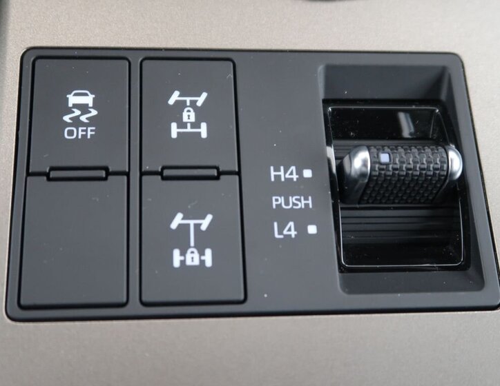 Toyota Land Cruiser SUV / Terénní 2,8 l 151 kw