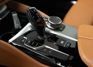 BMW Řada 5 Kombi 3,0 l 195 kw