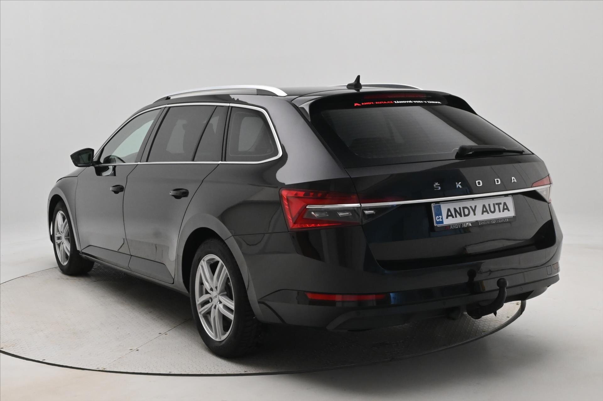 Škoda Superb Kombi 2,0 l 110 kw