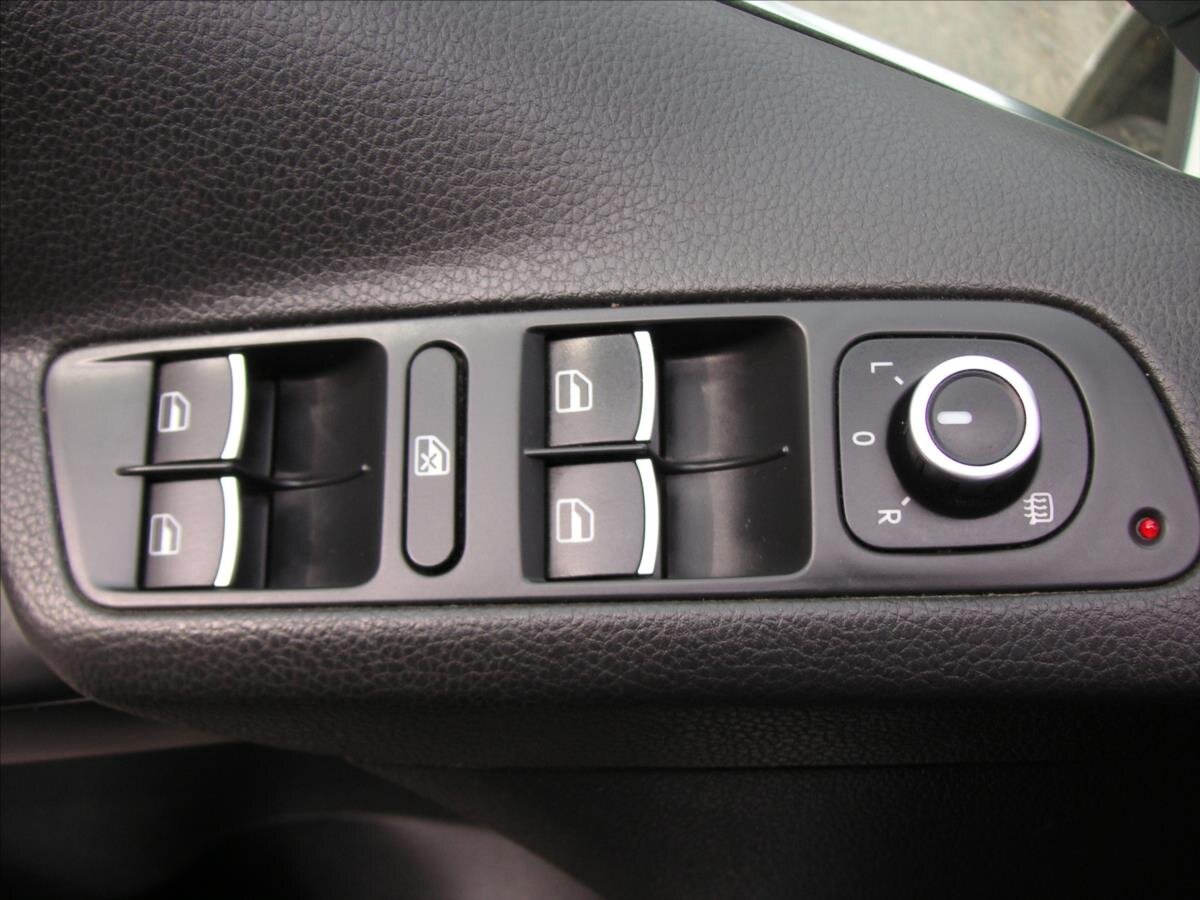 Volkswagen Tiguan Kombi 2,0 l 103 kw