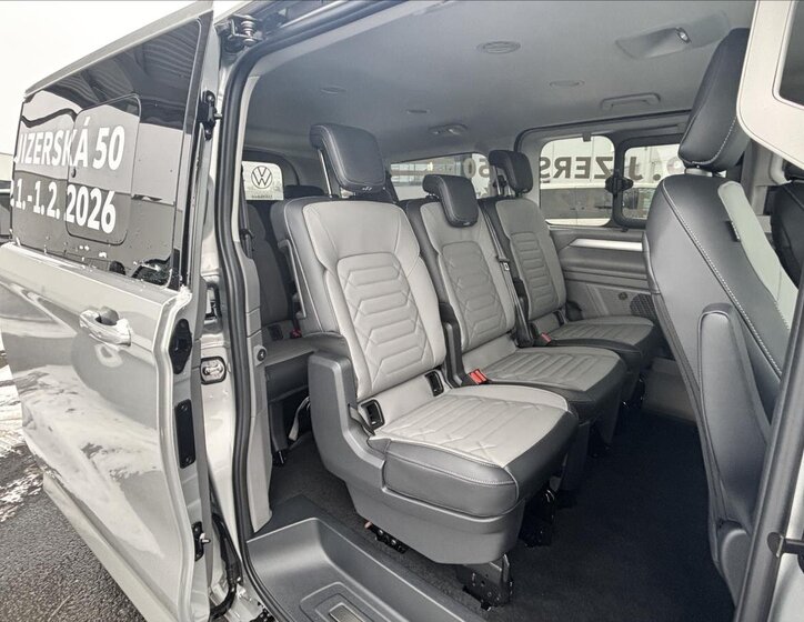 Volkswagen Caravelle Kombi 2,0 l 125 kw