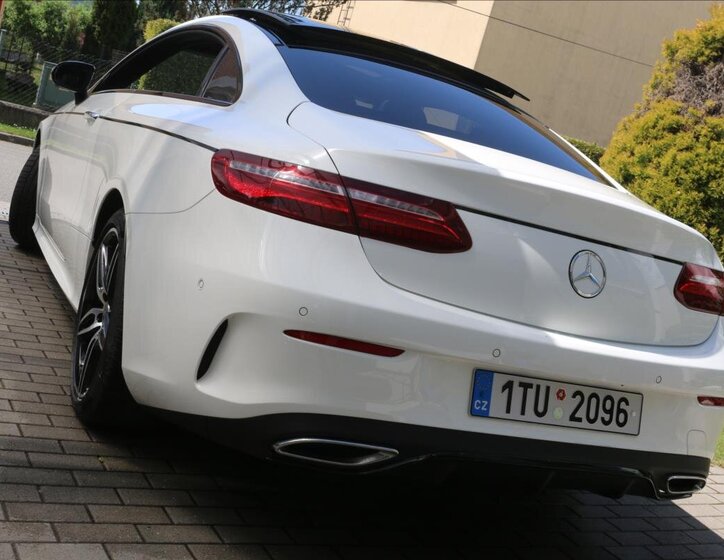 Mercedes-Benz Třídy E Kupé 2,9 l 250 kw