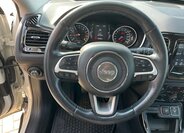 Jeep Compass SUV / Terénní 1,3 l 96 kw