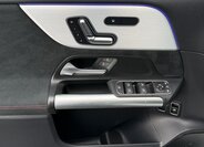 Mercedes-Benz GLA SUV / Terénní 1,3 l 160 kw