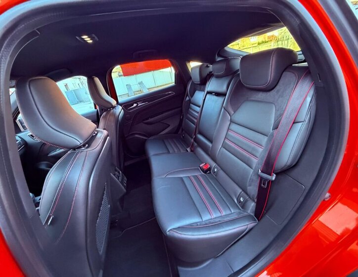 Renault Arkana SUV / Terénní 1,3 l 103 kw