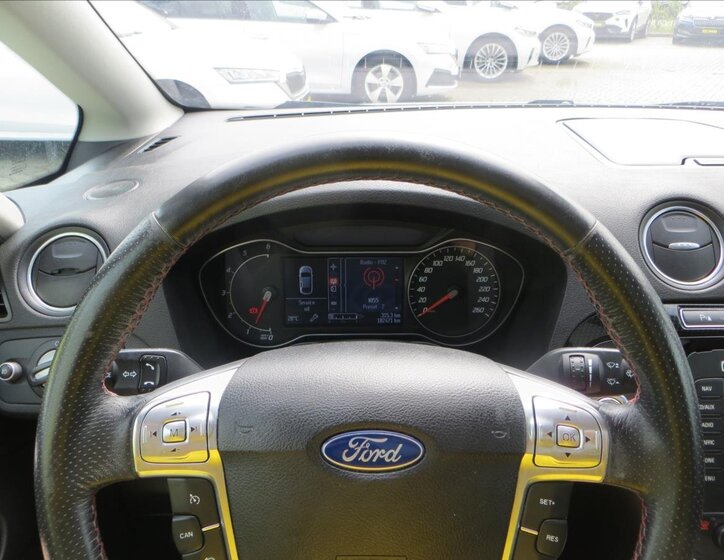 Ford S-MAX MPV 2,2 l 147 kw
