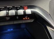 Peugeot 5008 SUV 2,0 l 133 kw