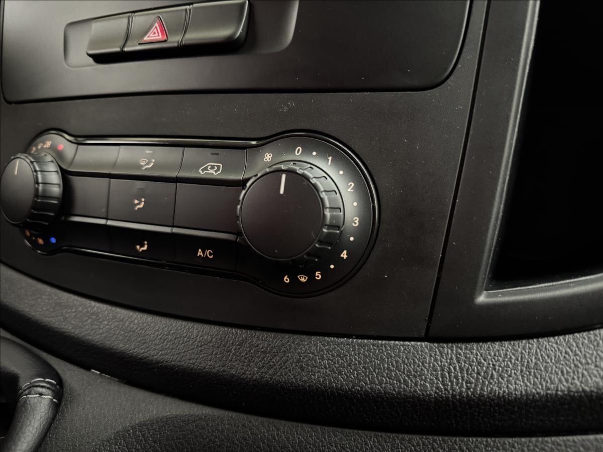 Mercedes-Benz Vito Skříň 1,6 l 65 kw