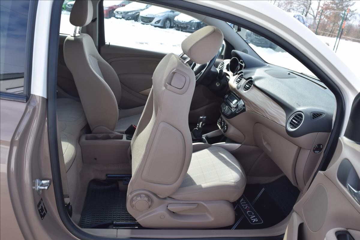 Opel Adam Hatchback 1,2 l 51 kw