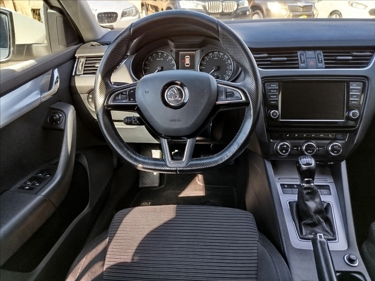 Škoda Octavia Kombi 2,0 l 110 kw
