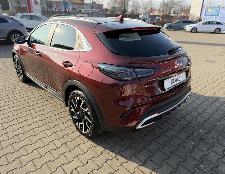 KIA XCeed CUV 1,6 l 110 kw