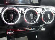 Mercedes-Benz CLA Kombi 1,5 l 85 kw