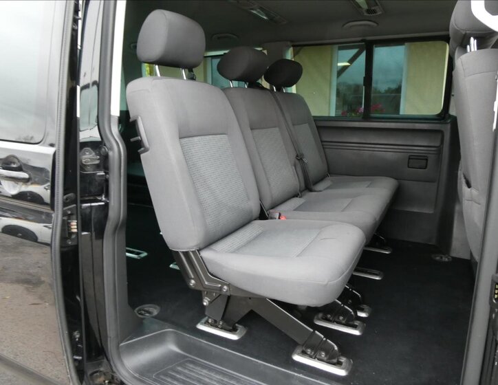 Volkswagen Caravelle Ostatní 2,5 l 96 kw