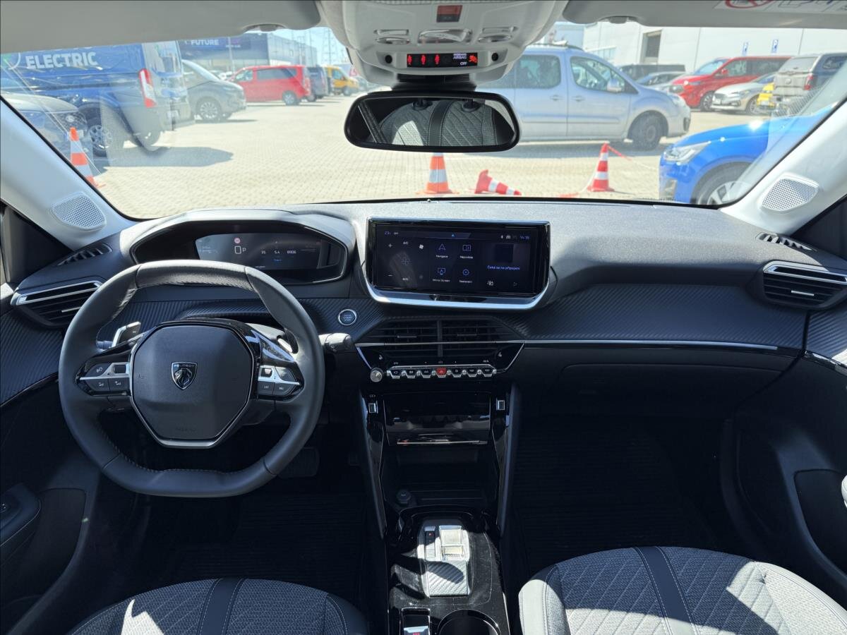 Peugeot 208 Hatchback 1,2 l 74 kw