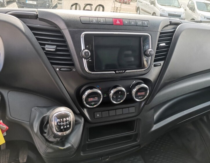 Iveco Daily 9