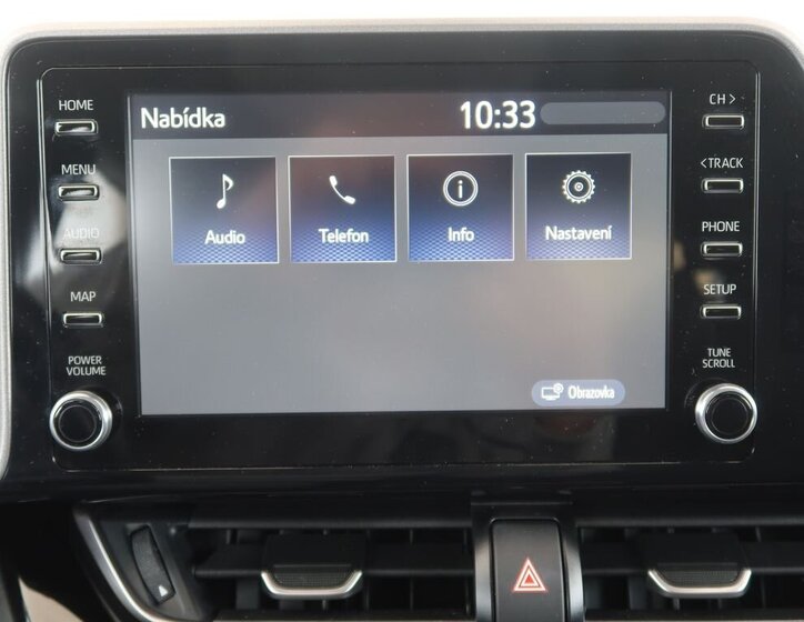 Toyota C-HR SUV / Terénní 1,8 l 72 kw