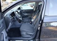 Volkswagen T-Cross 9