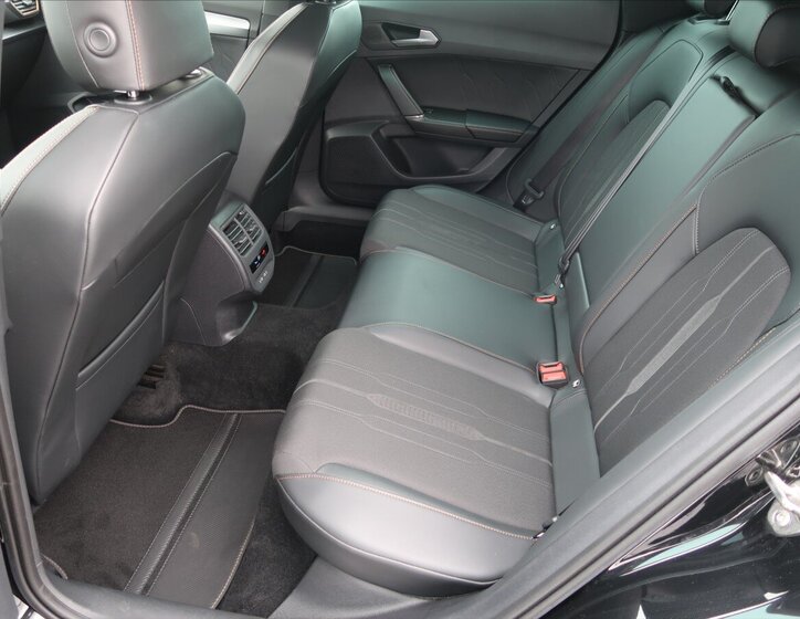 Cupra Formentor SUV / Terénní 1,5 l 110 kw